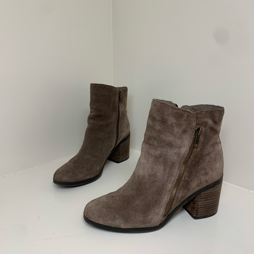 Women's Suede Ankle Boots